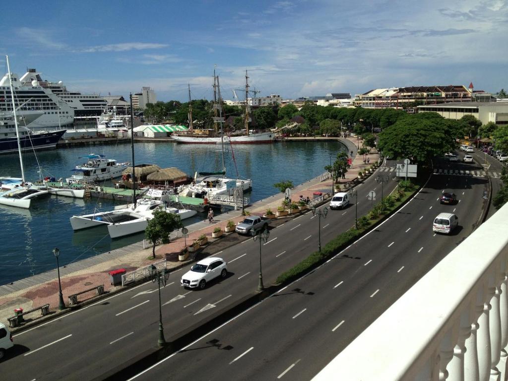 Hotel Tiare Tahiti ปาเปเอเต ภายนอก รูปภาพ