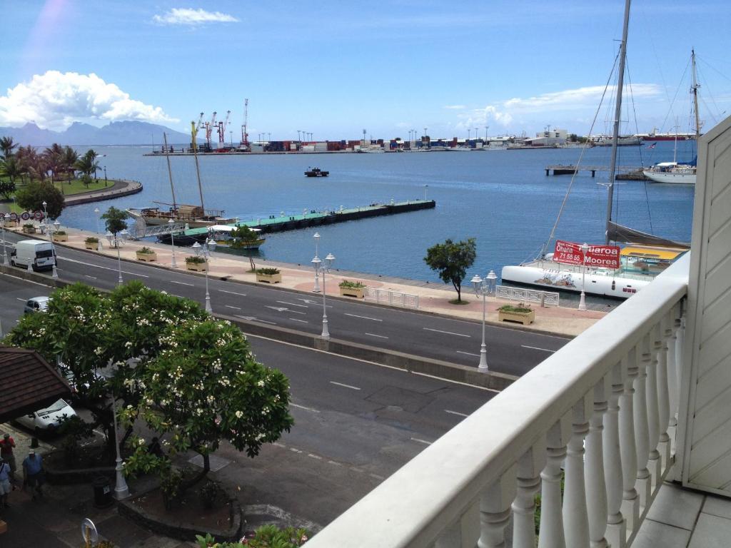 Hotel Tiare Tahiti ปาเปเอเต ภายนอก รูปภาพ