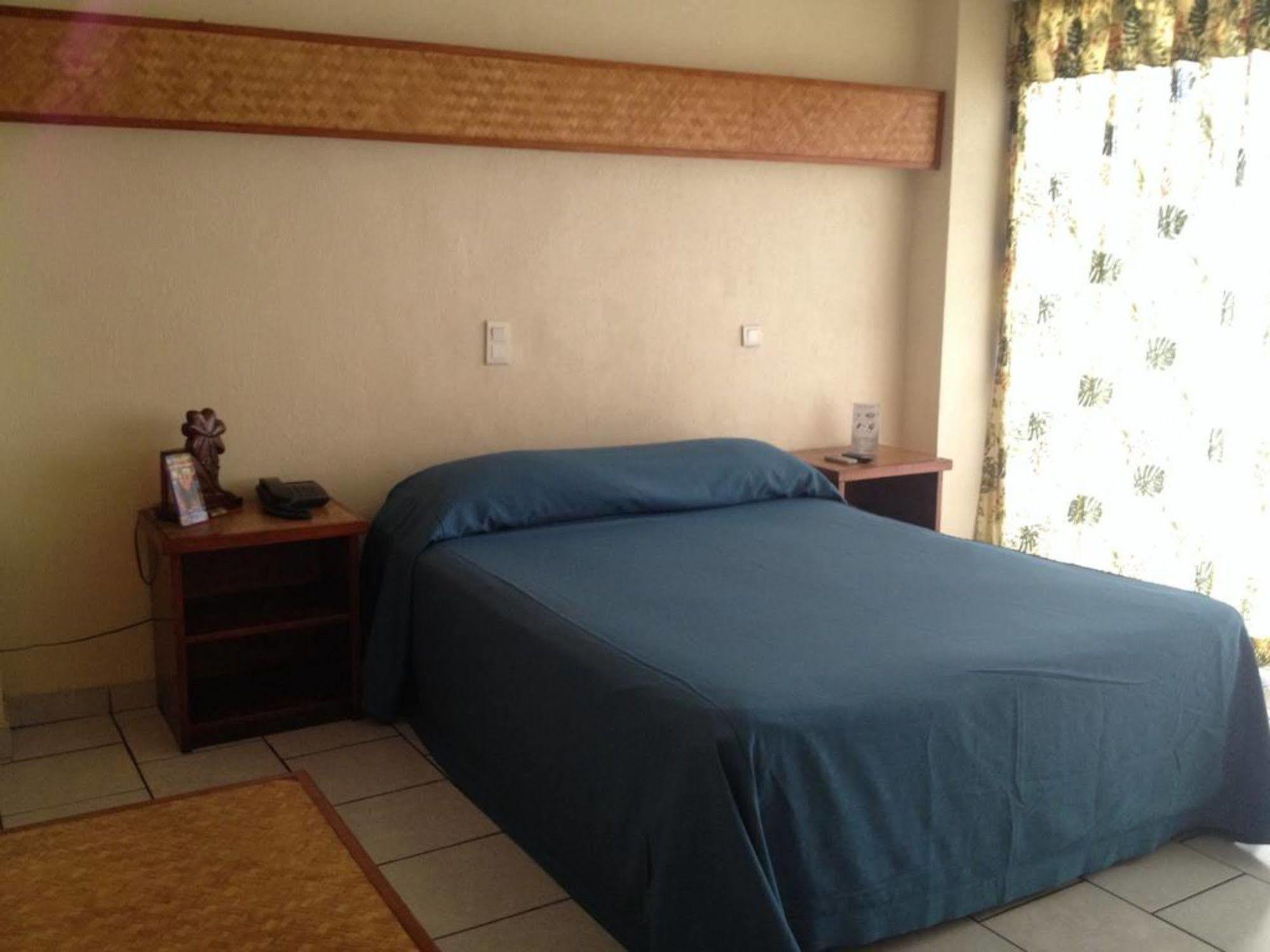 Hotel Tiare Tahiti ปาเปเอเต ภายนอก รูปภาพ